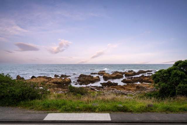 158 The Esplanade Island Bay_4