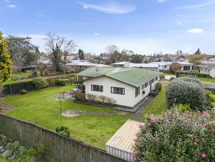 10 Sewell Place Leamington_21