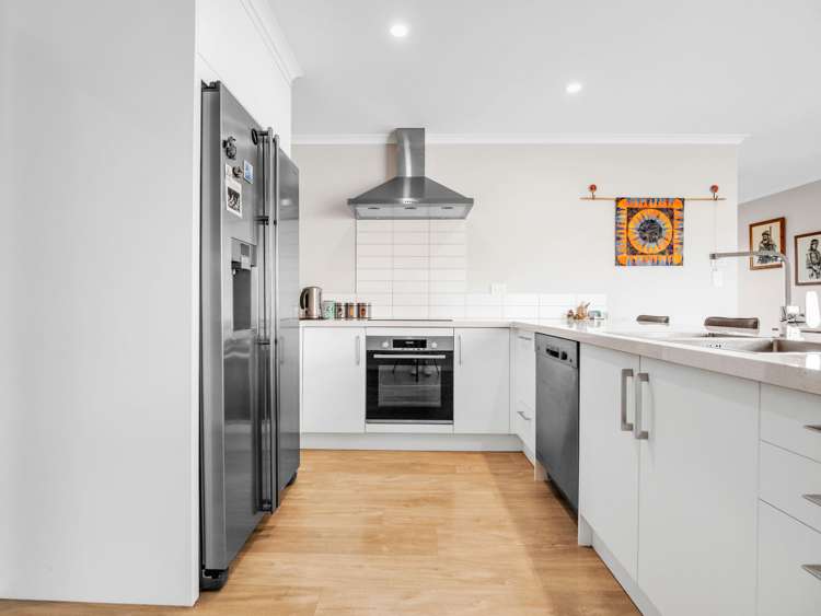 12 Costello Drive Ngatea_12