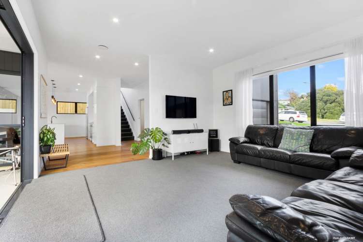 9 Mataki Way Glen Eden_7