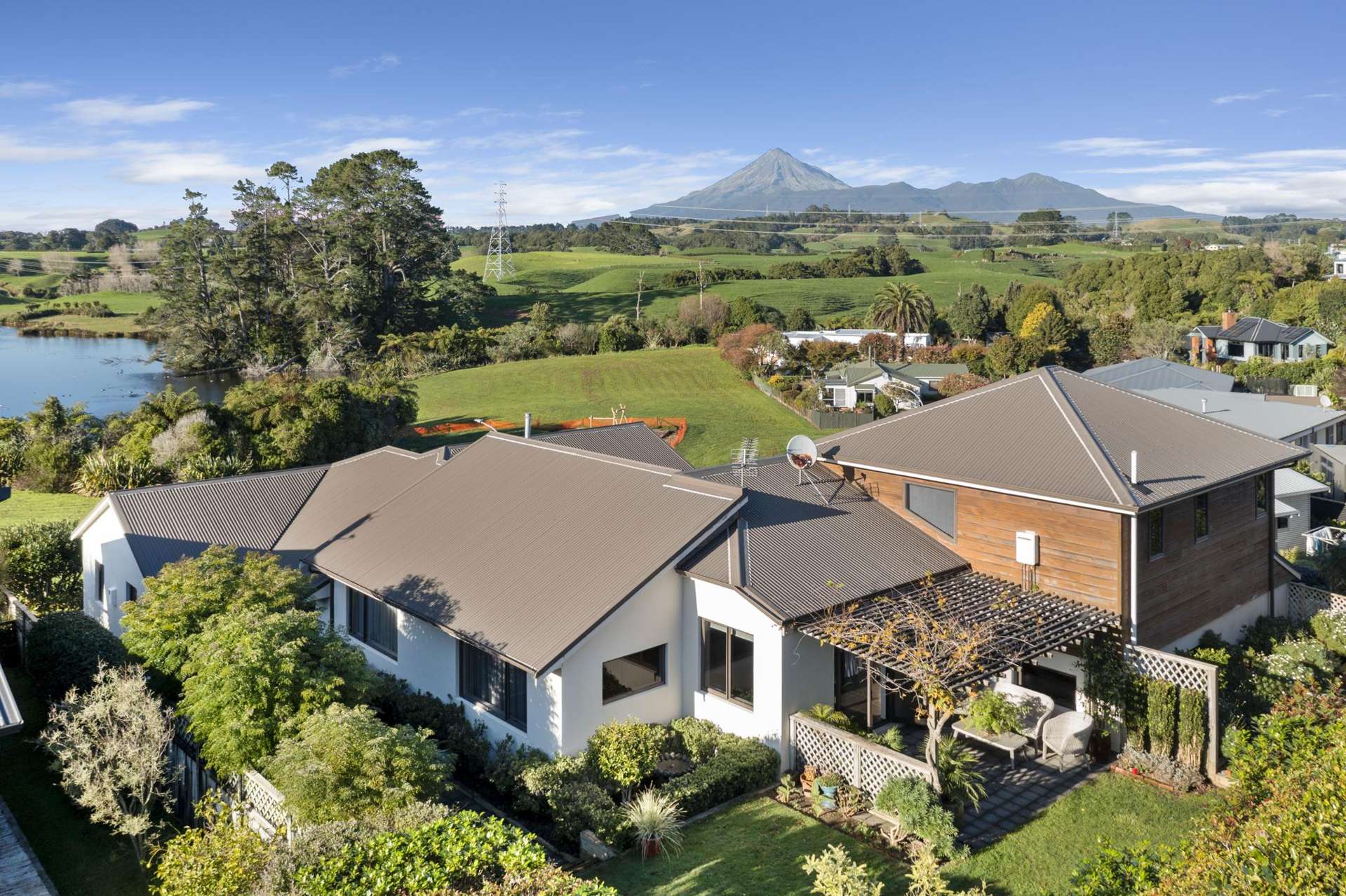 4 Kororako Grove Whalers Gate_0