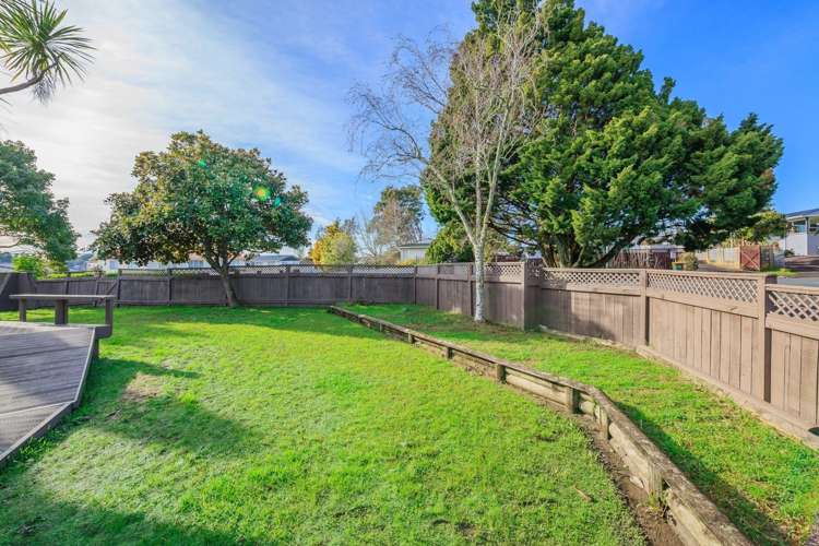 1 Surman Place Glen Eden_5