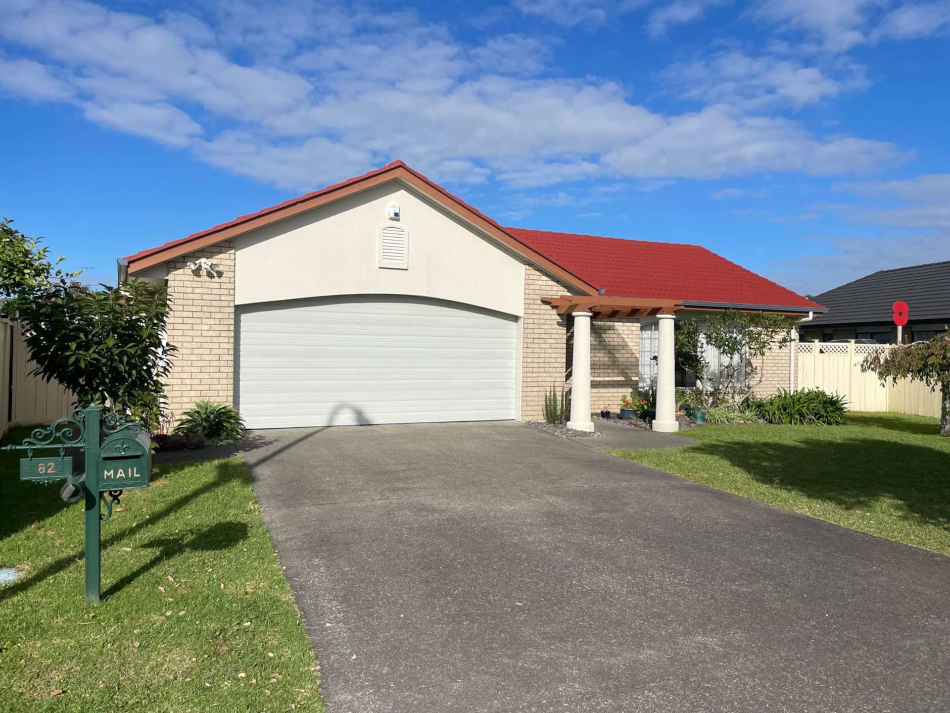 82 Burswood Drive Pakuranga Heights_0