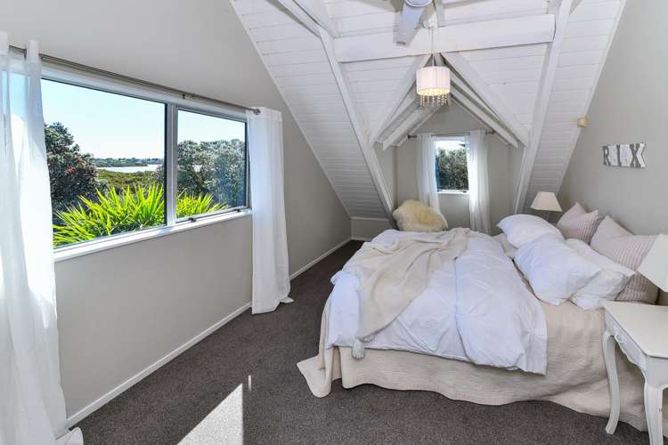 19 Bluewater Place Wattle Downs_5