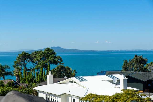 8 Tui Street Torbay_4