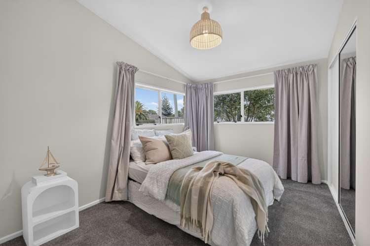 168 Rocking Horse Road Southshore_13