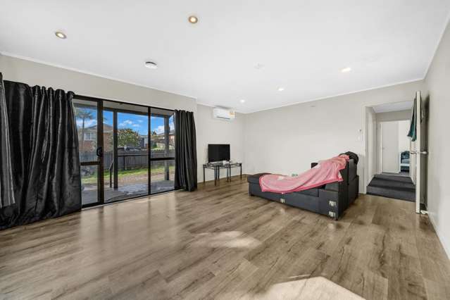 2/60 Cargill Street Papakura_4
