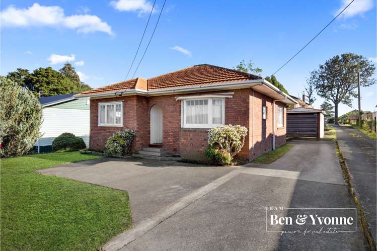 103 Mangere Road_0