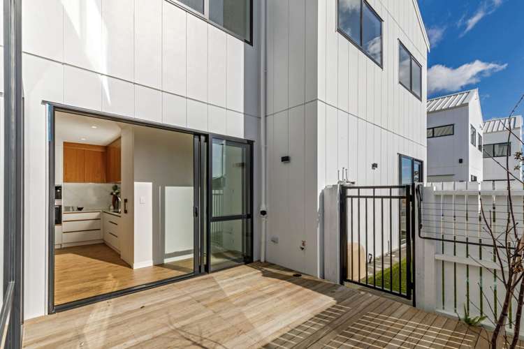 3 Pukeko Road Hobsonville_21