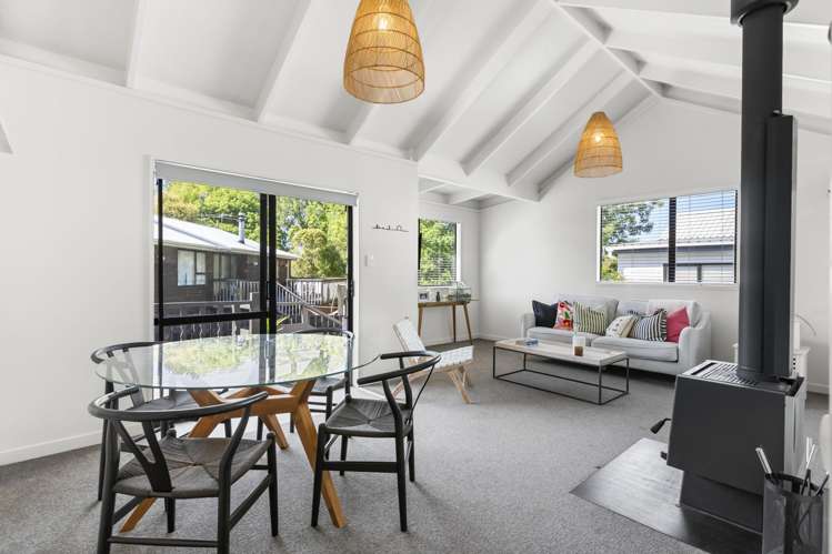 1/11 Cape Hill Road Pukekohe_8