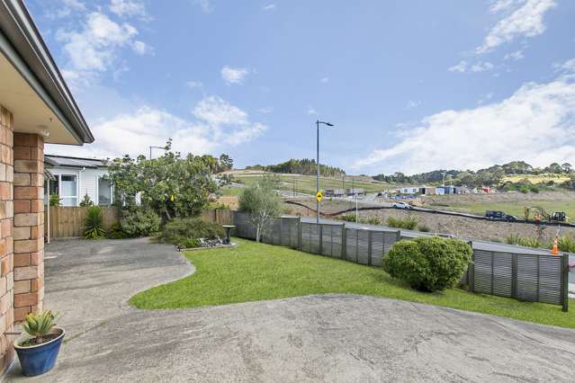 6 Crows Road Swanson_2