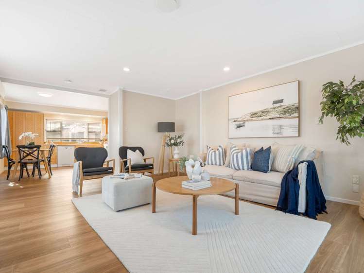 44 Basley Road Owhata_9