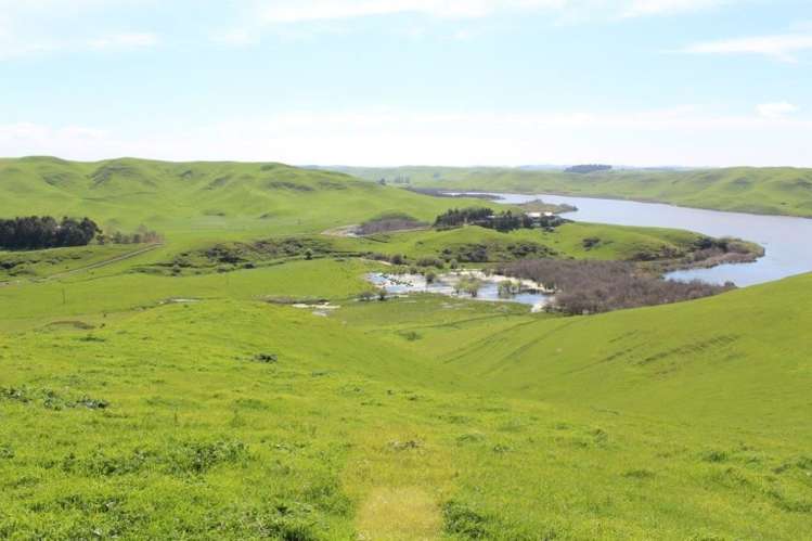 241 Awahuri Road Crownthorpe_1