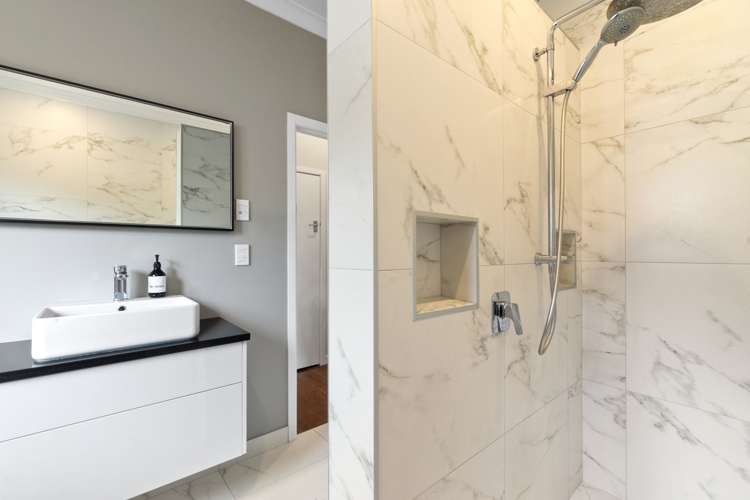 79 Clyde Street Hamilton East_20