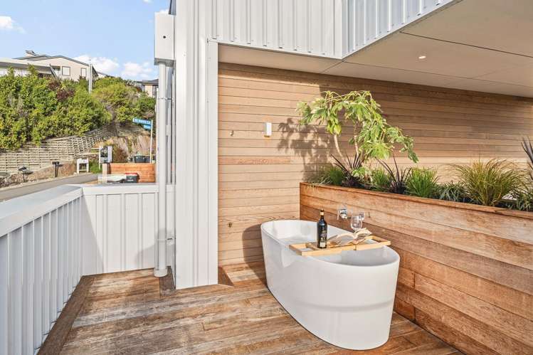 13 St Remy Lane Redcliffs_27
