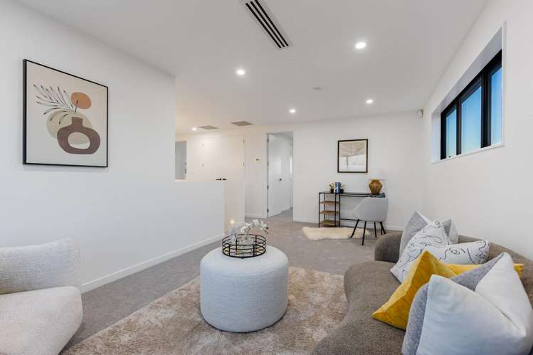11 Awanui Road Red Beach_22