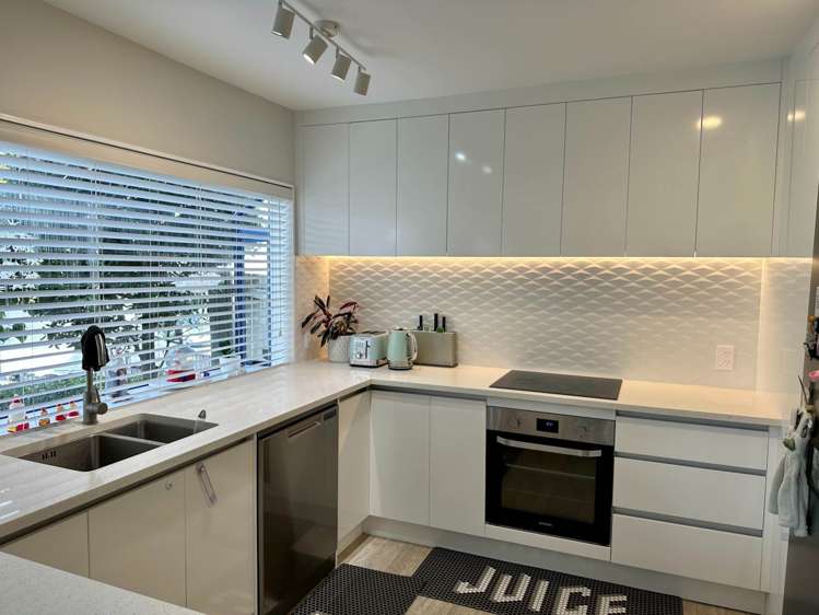 2/88 Coates Avenue Orakei_7