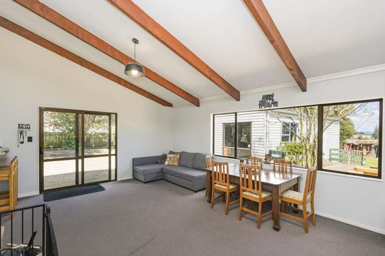 13 Puketea Street Tokomaru_10