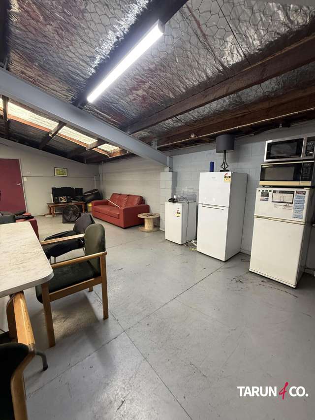 115 Captain Springs Road Onehunga_4