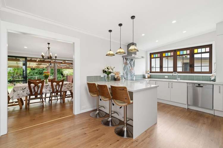 11 John Road Fairy Springs_1