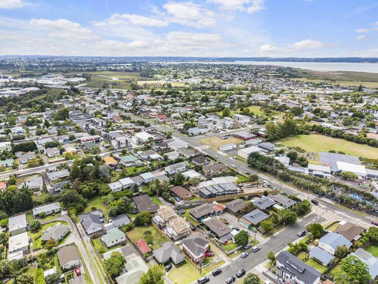 1, LOT 2&3 Amberley Ave Te Atatu South_23