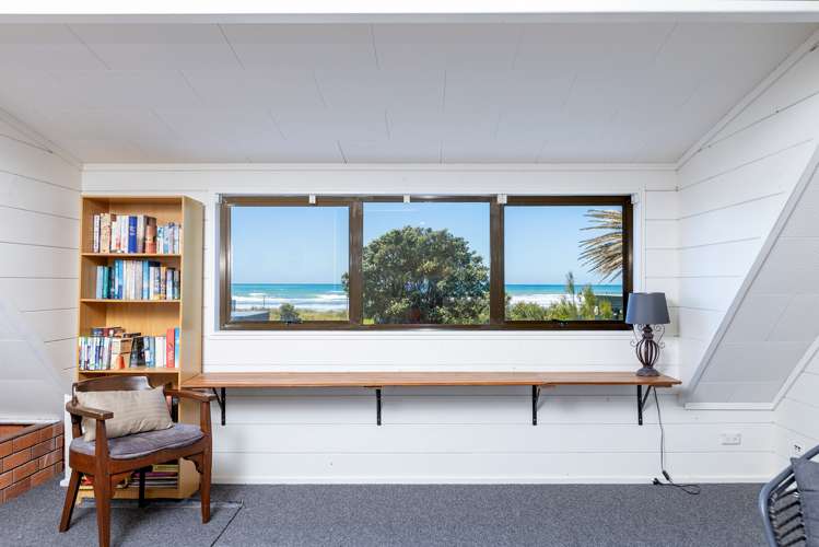 112 Blue Pacific Parade Riversdale Beach_12