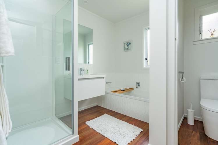 17 Pyle Road East Ruakaka_13