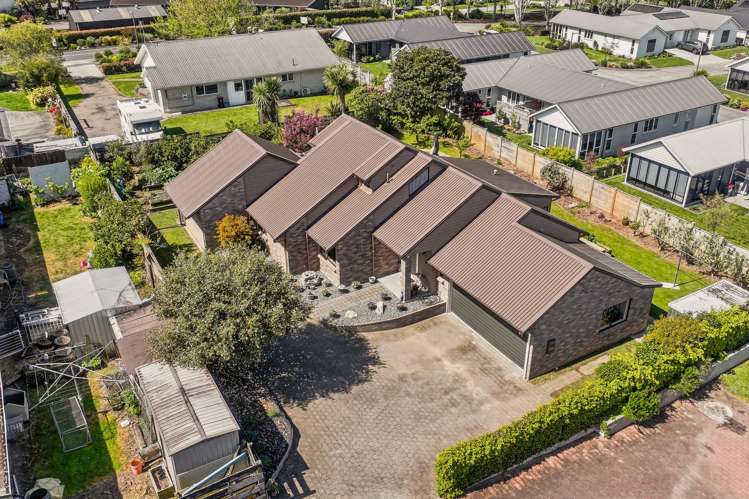 84 Burwood Road_1