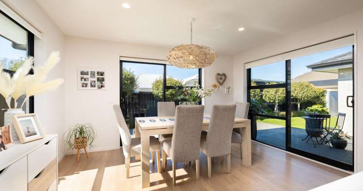 19 Windsor Close Springlands_13