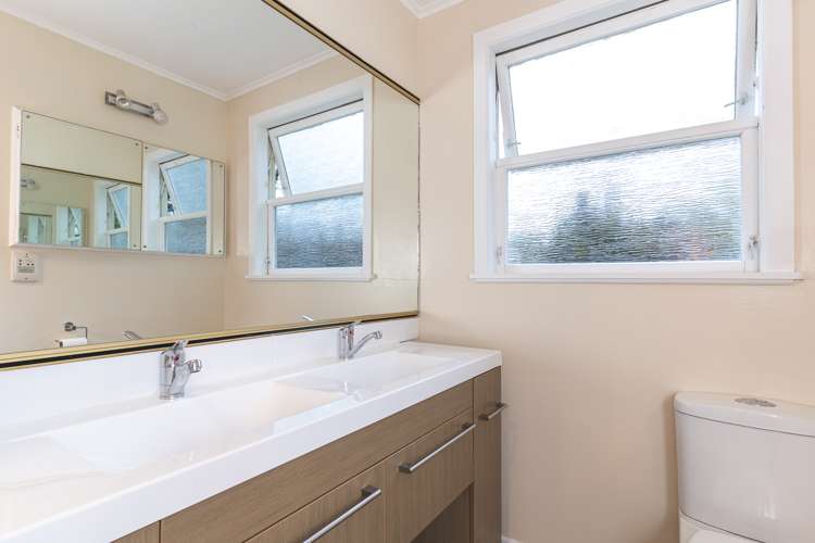 28 Buick Crescent Awapuni_13