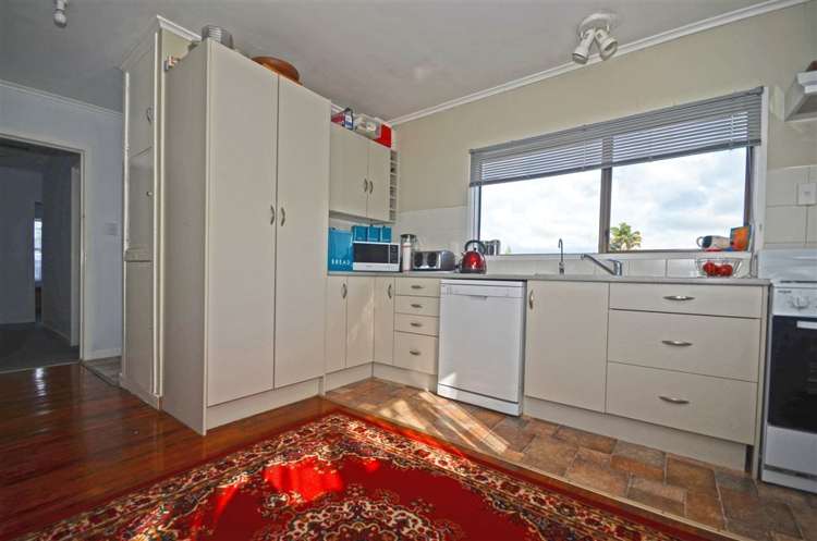 12 Sheehan Road Te Atatu South_6