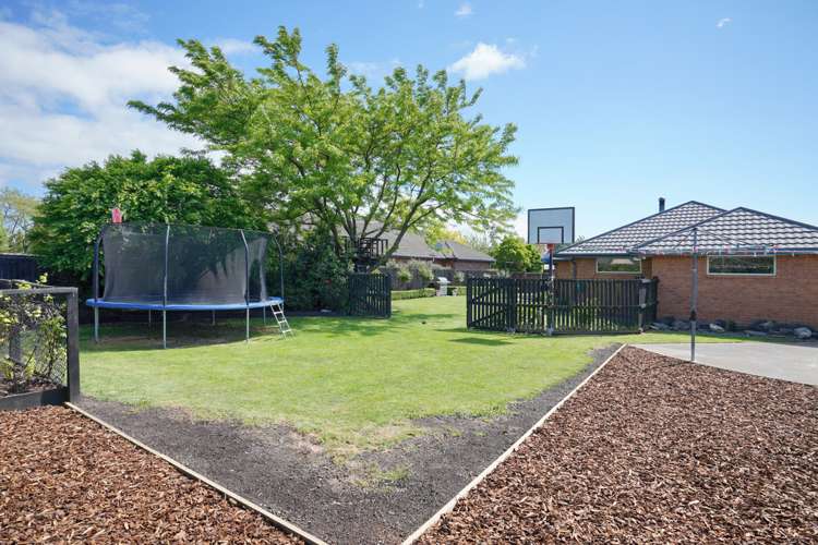 15 Welsford Street Woodend_17