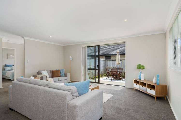 8 Blossom Grove Papamoa_8