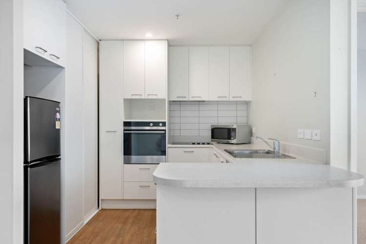 207/21B Swanson Road Henderson_6