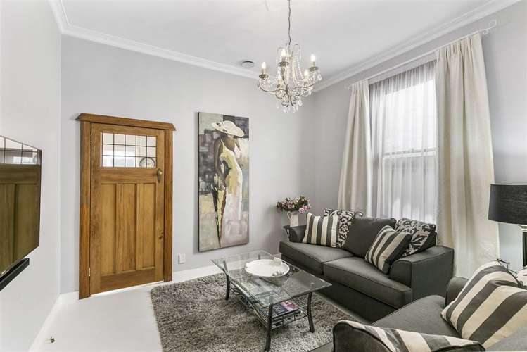 15 Thompson Street Mount Cook_7