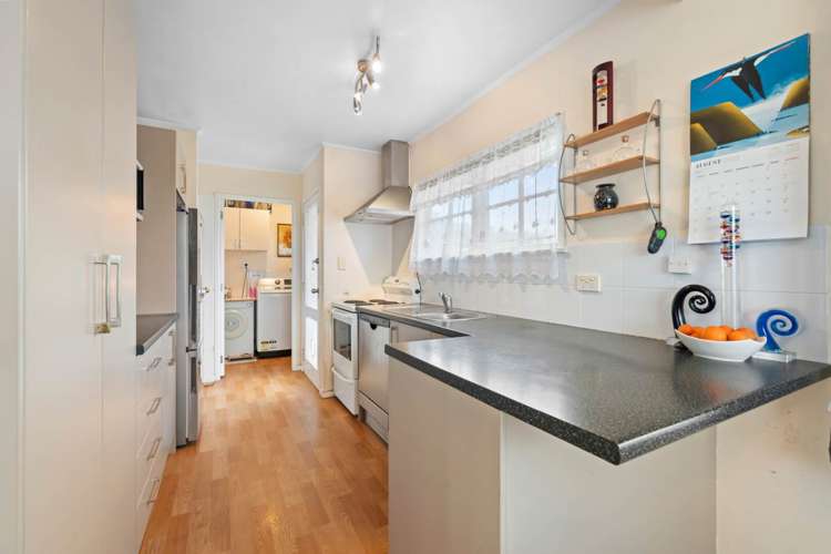 60 Marendellas Drive Bucklands Beach_8