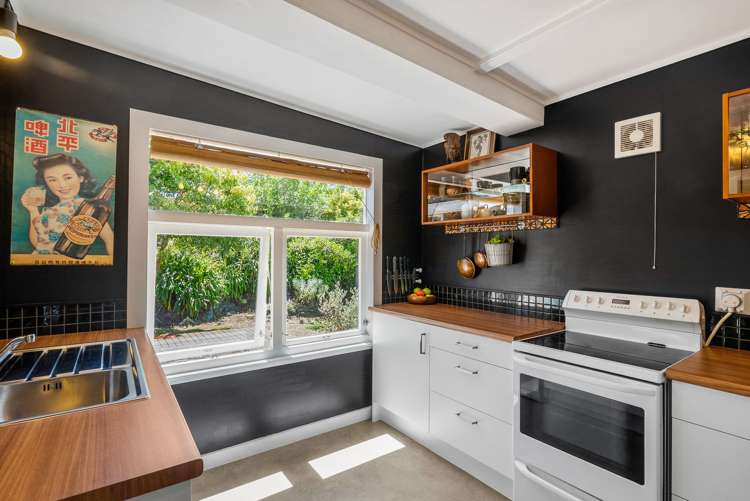 16 Mahoe Street Otaki Beach_7