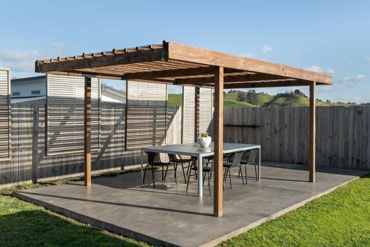 6 Antrim Glade Welcome Bay_14