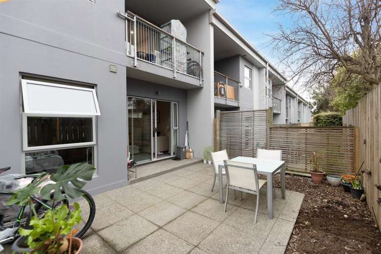 8/13 Plantation Road Wanaka_9