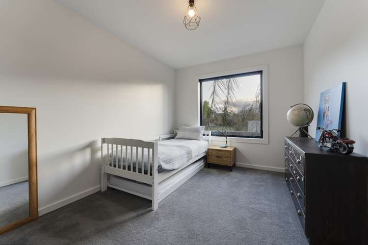 2 Falconer Rise Jacks Point_17