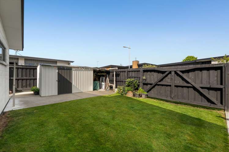 20 Corsair Crescent Burleigh_19