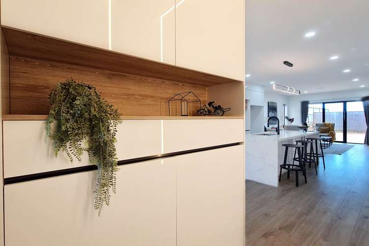 4 Frontier Lane Flat Bush_20