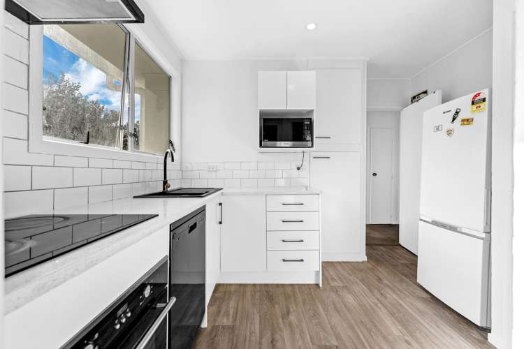 1/26 AIRFIELD ROAD_3