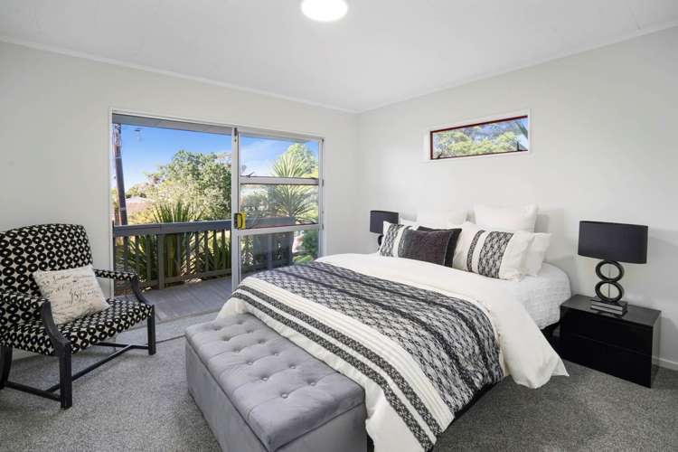 2/87 Woodglen Road Glen Eden_10