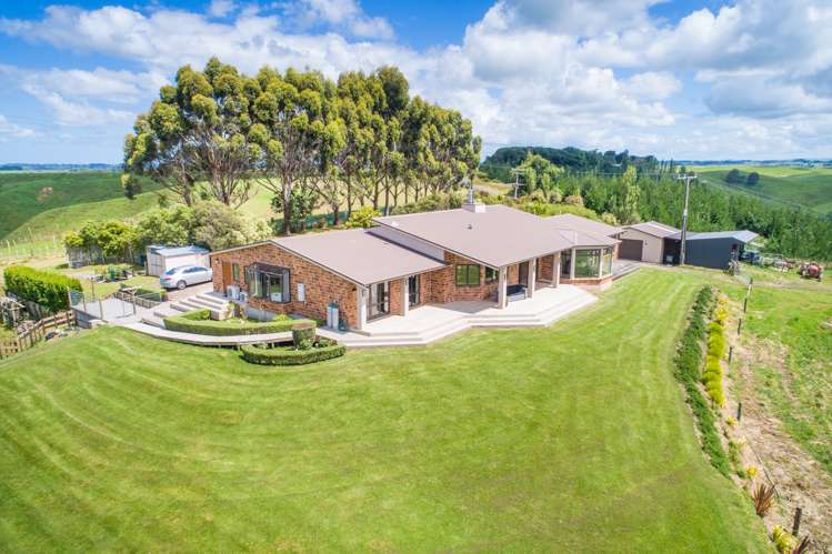 109 Junction Road Halcombe_7