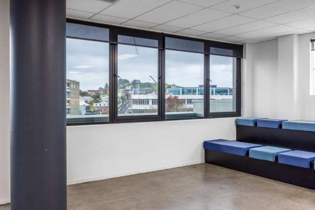 235 Broadway Newmarket_4