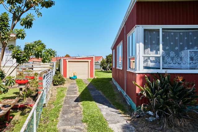 18 Kowhai Street Te Hapara_2