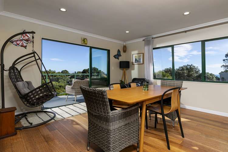 6 Berridge Road Muriwai Beach_6