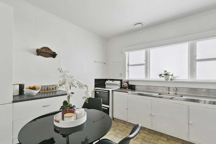 11 Maarama Crescent Aro Valley_7