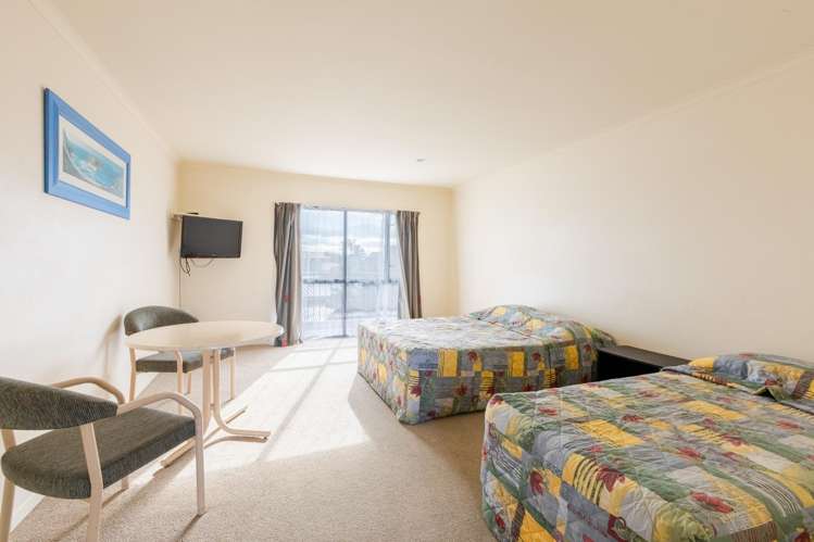 50 Meeanee Quay Westshore_15